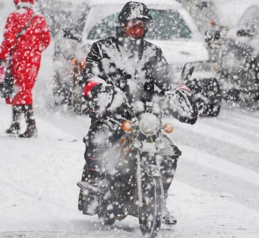Канада запретит езду на мотоциклах зимой
