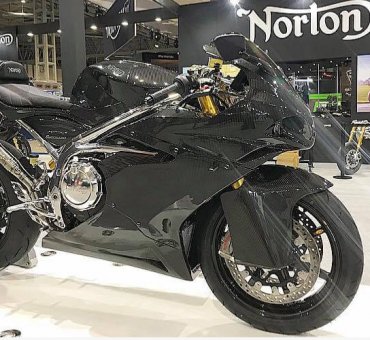 Спортбайк Norton 650 Superlight представили на Motorcycle Live