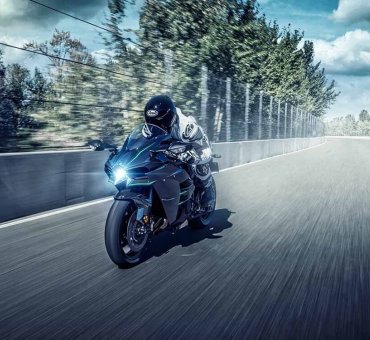 Обновлённый гипербайк Kawasaki Ninja H2 2019: скоро на дорогах