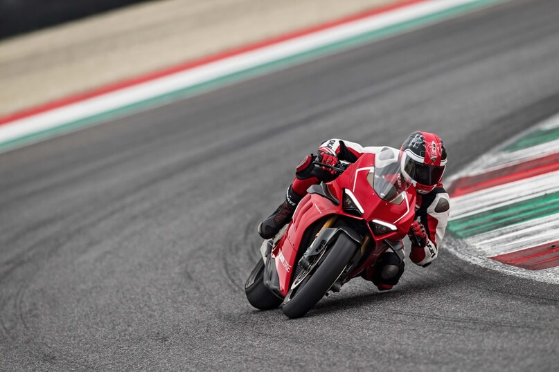 Ducati Panigale V4 R 2019 фото 1